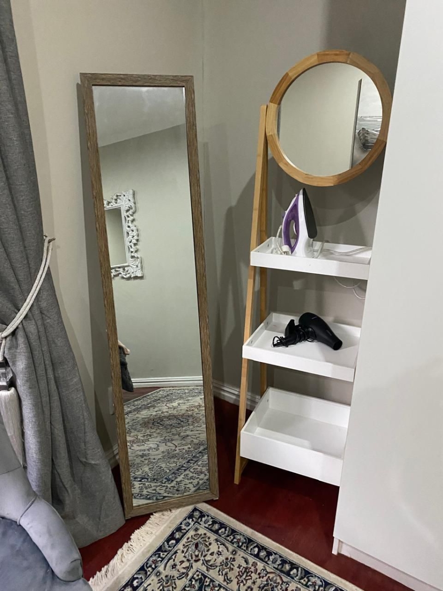 4 Bedroom Property for Sale in Rome Glen Western Cape